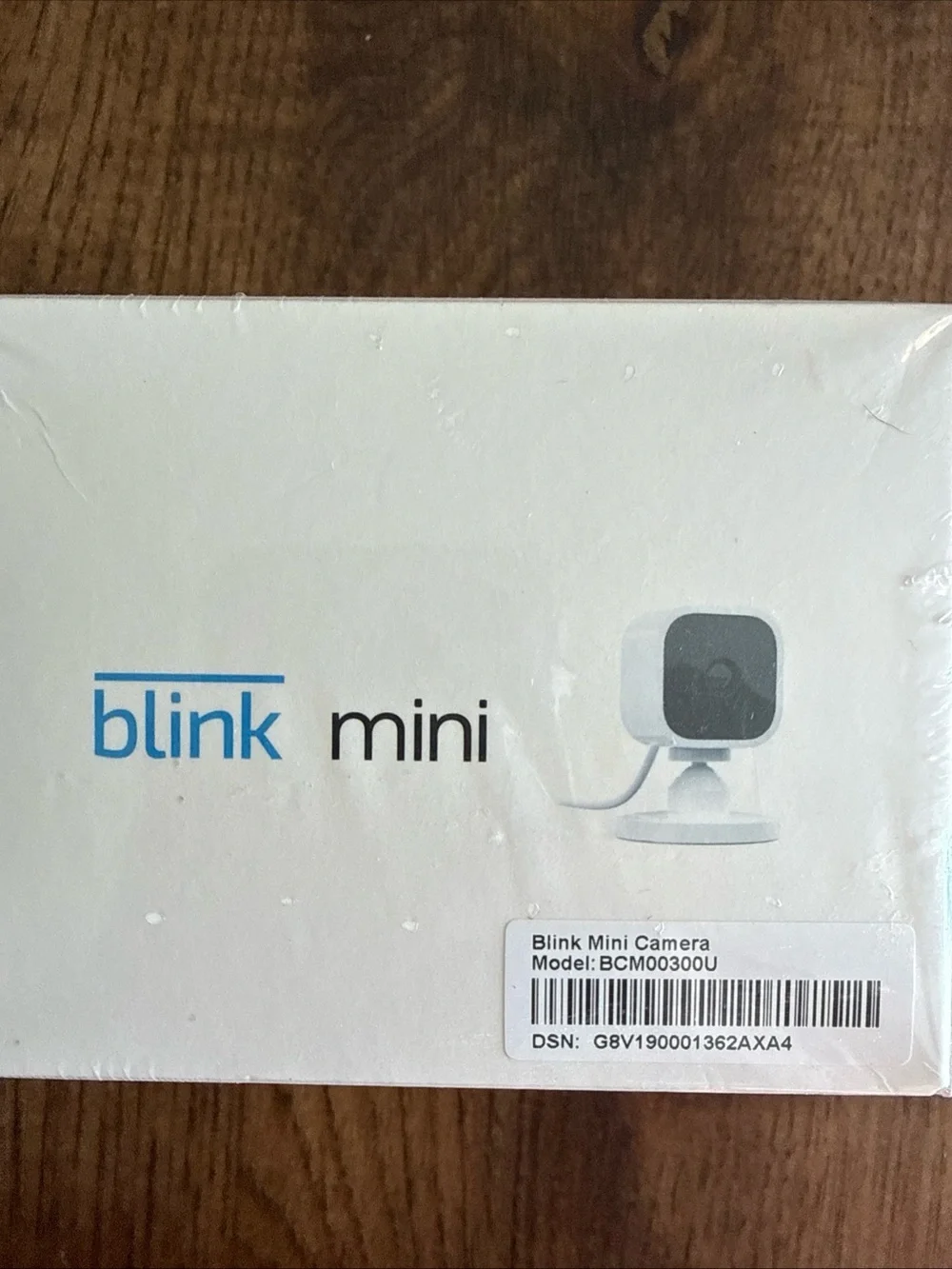 Link Mini Indoor Plug-In HD Smart Security Camera - White